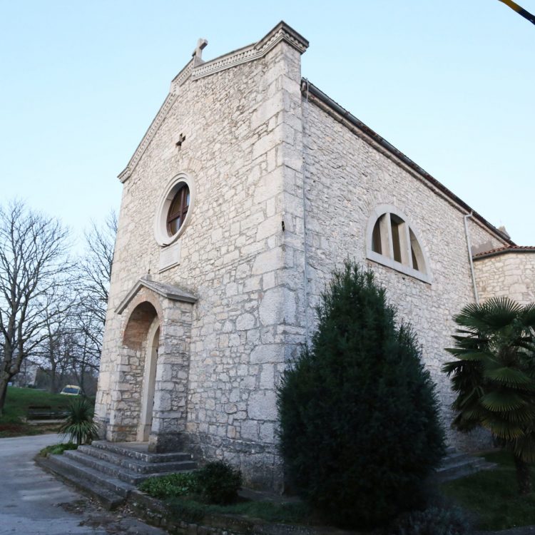 Župna crkva Svetog Martina u Svetom Martinu